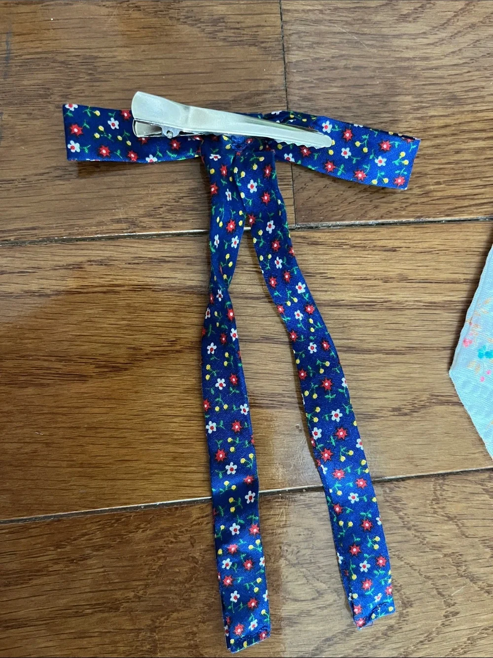 Hair Bow Lot - Women and Girls